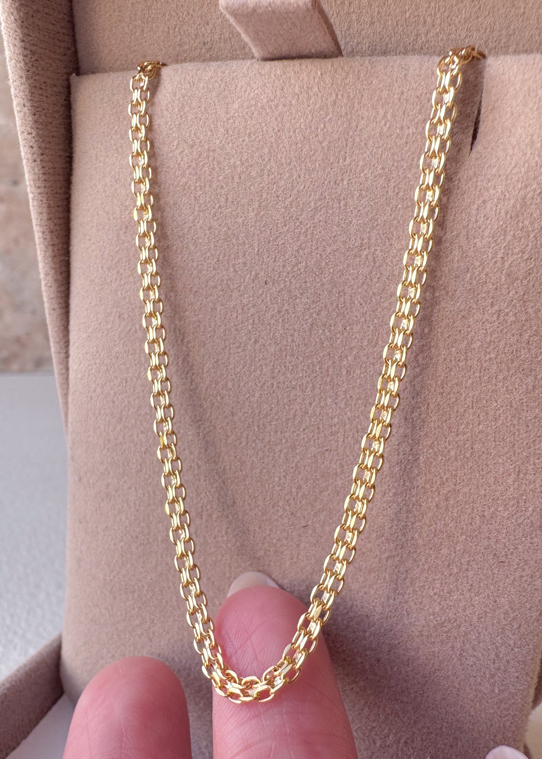 Bismark Chinese Fabric 18k Solid Gold Necklace