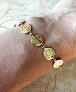 Load image into Gallery viewer, Brazalete de Patron de Medallas San Benito
