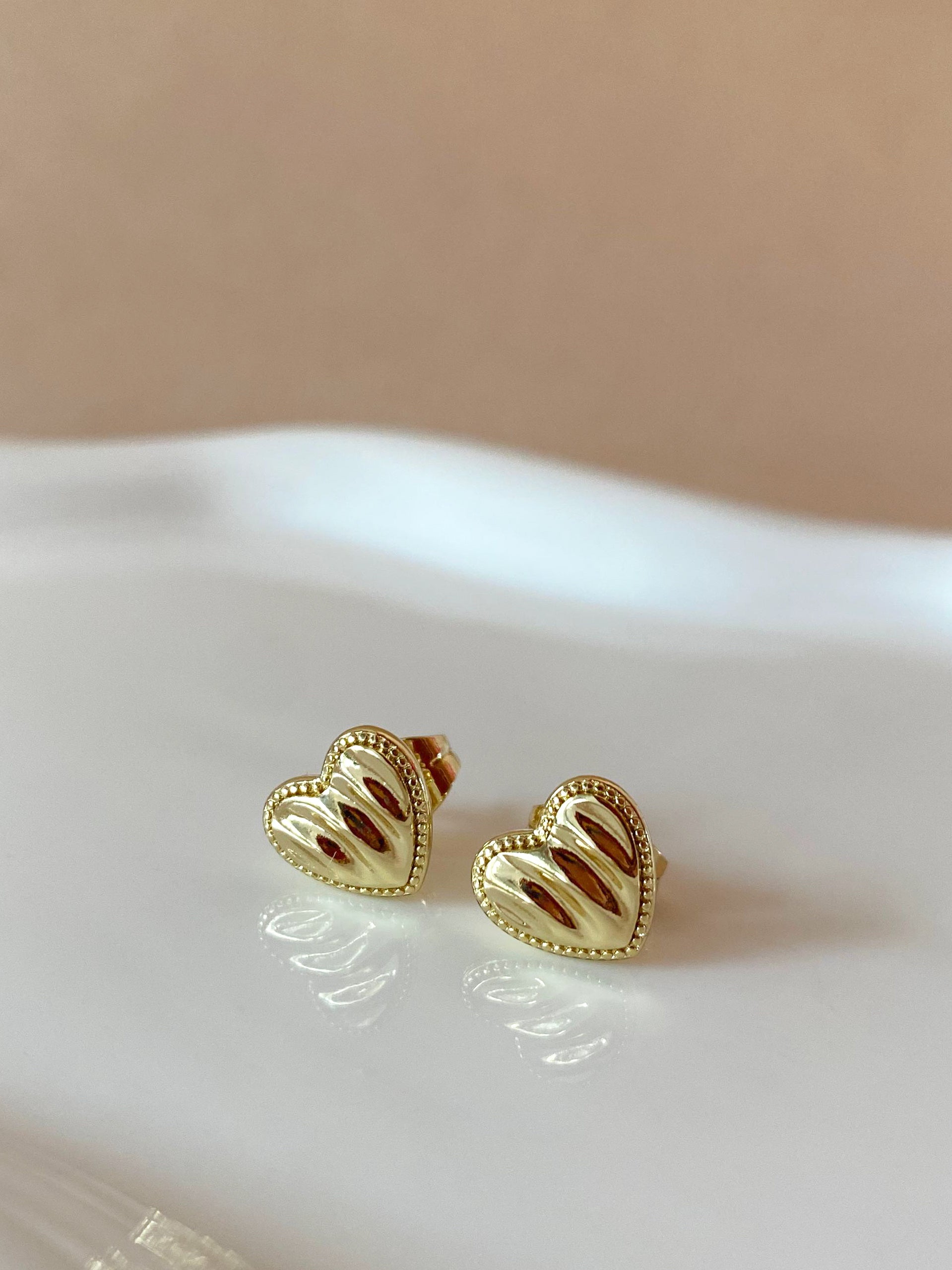 Textured Shape of Golden Heart Little Earrings