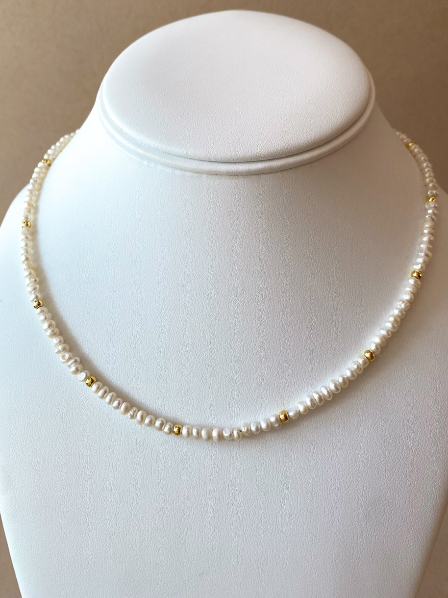 Little Pearls and Golden Balls Pattern Necklace