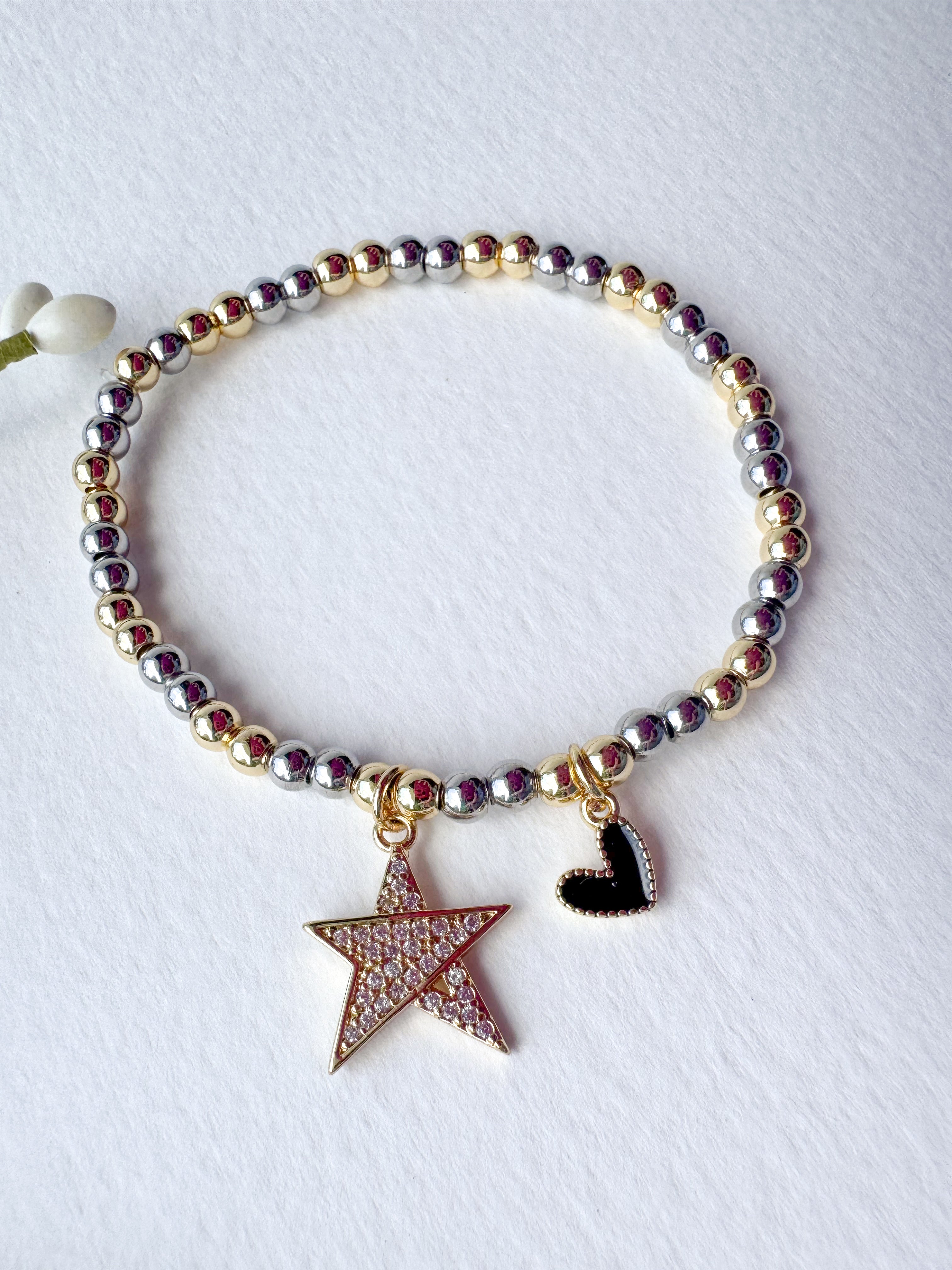 Big Star ⭐️ & Black Heart 🖤 Elastic Bracelet