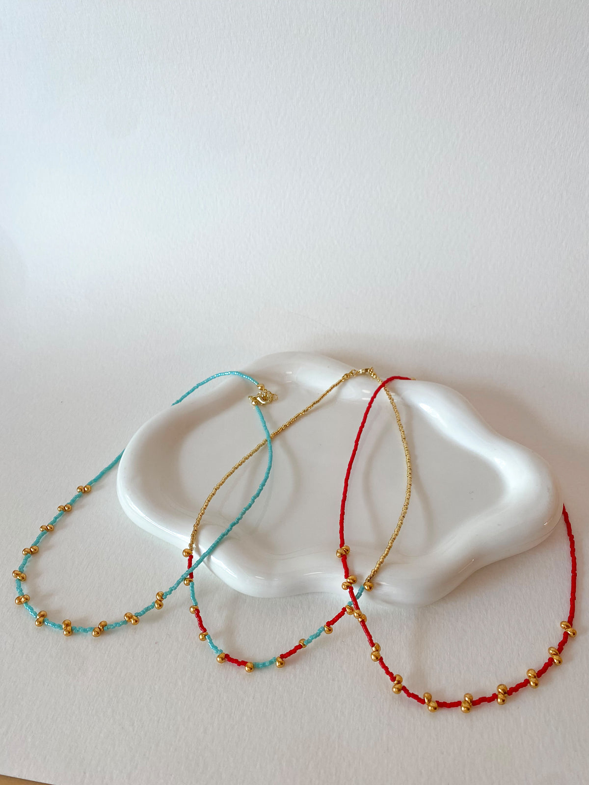 Red and Turquoise Blue Golden Miyuki Choker Necklace