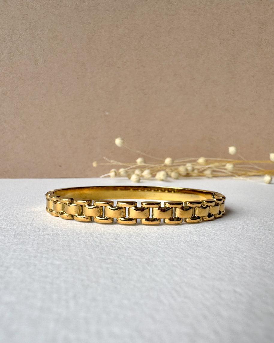 Interlaced Thin Golden Bracelet