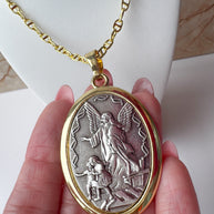 Cadena San Miguel Arcángel