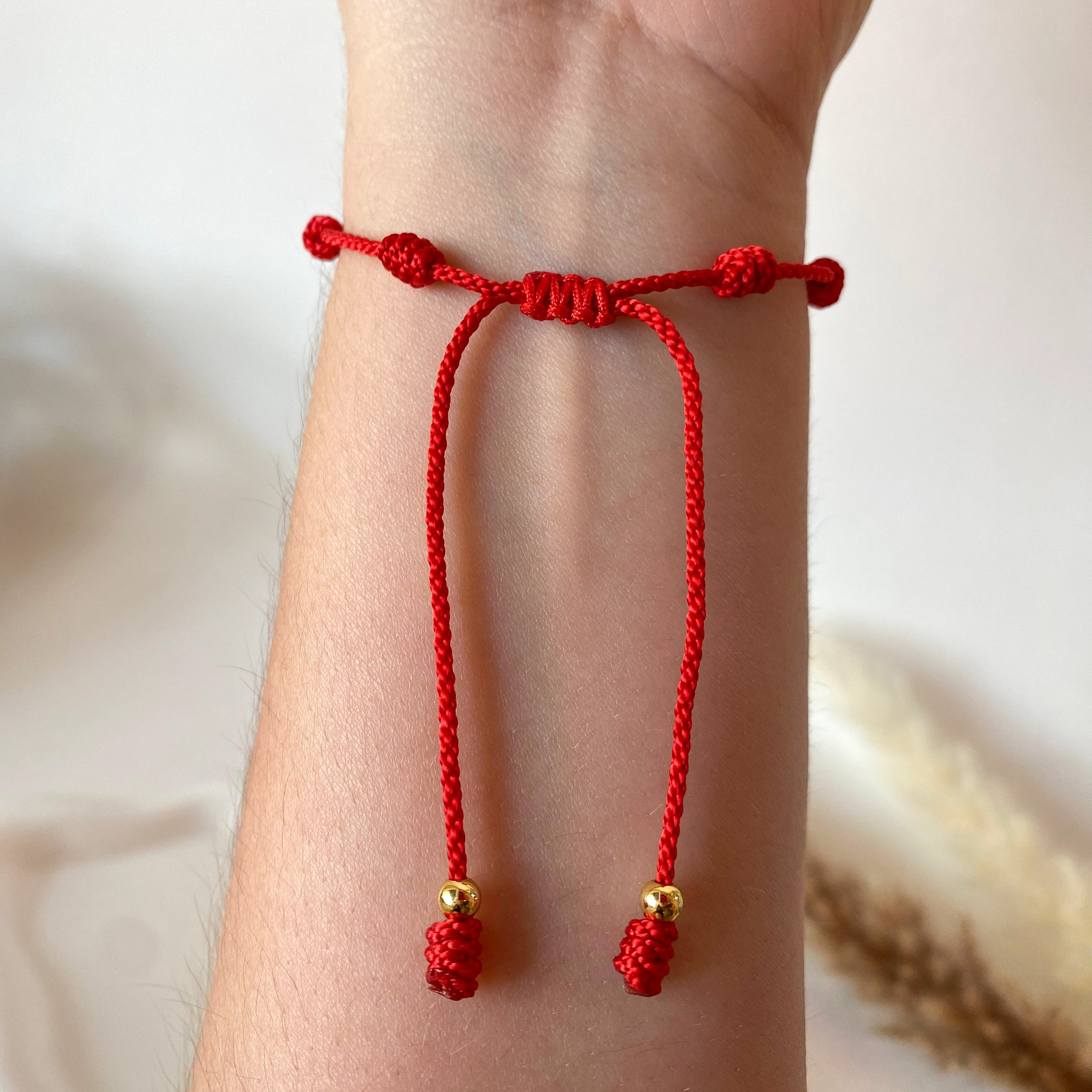 7 Knots Azabache Thread Bracelet