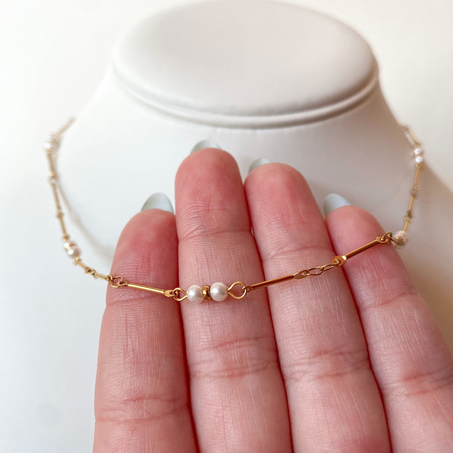 Golden Steel Links and Pearls Necklace