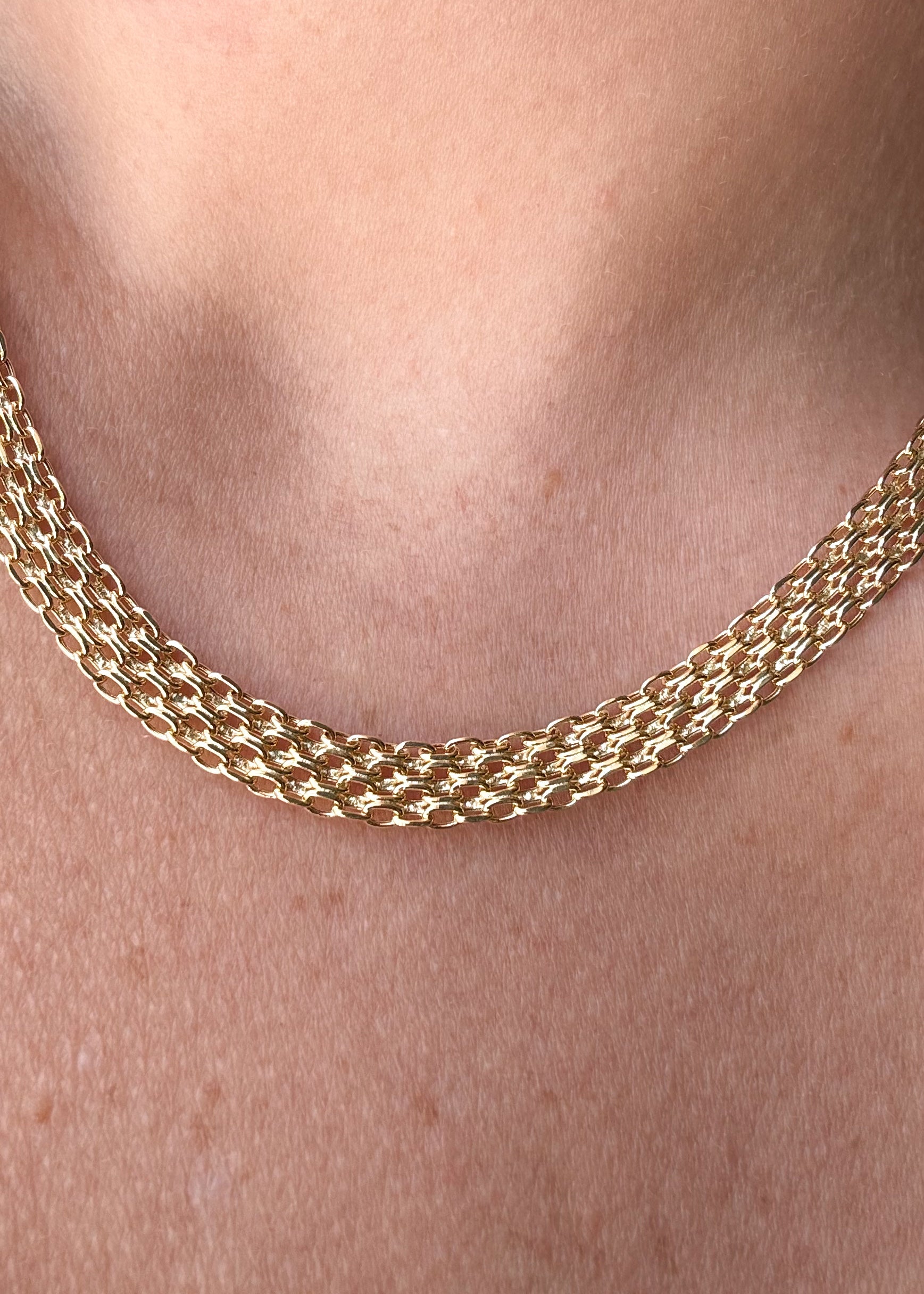 Chinese Fabric Bismark Chain 18k Solid Gold Necklace