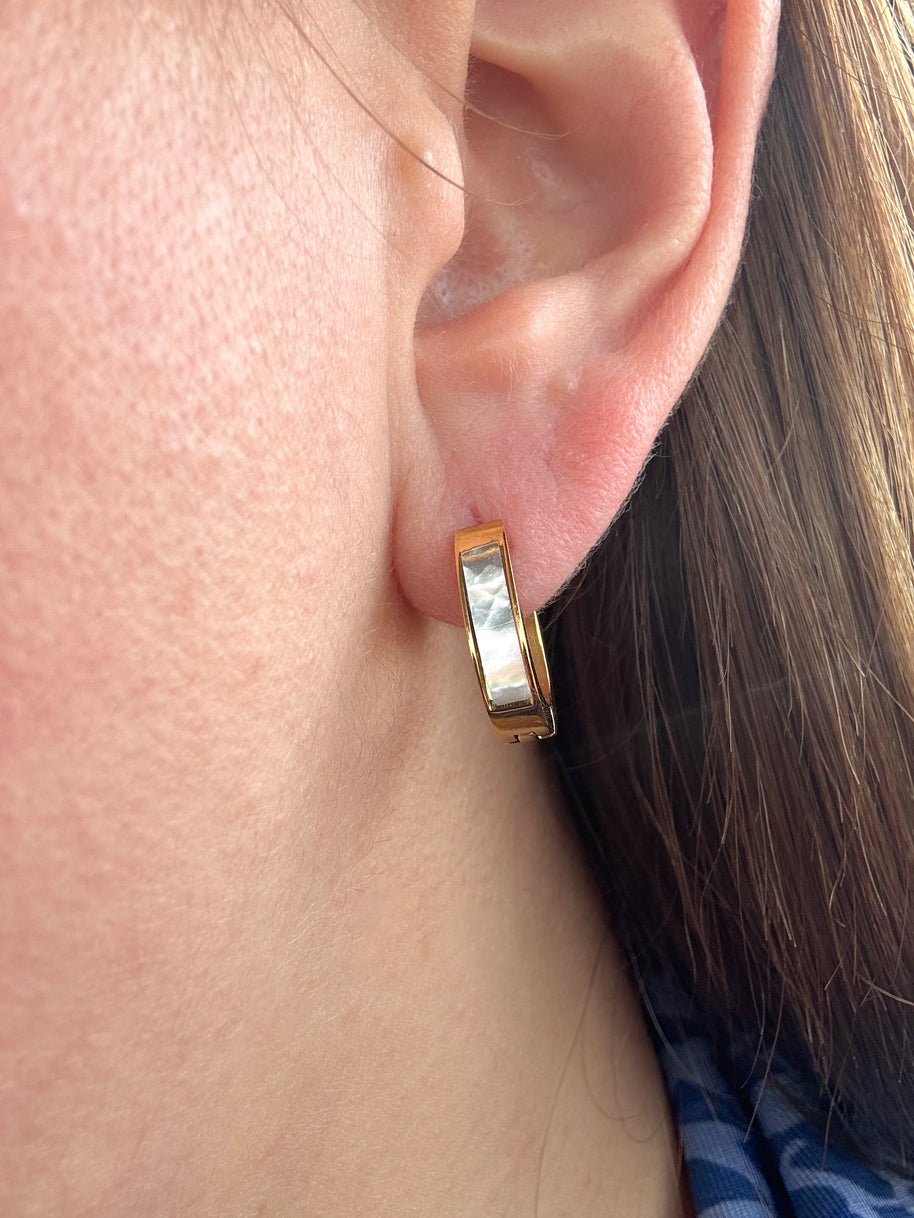 Oval Medium Mother of Pearl Steel Hoops