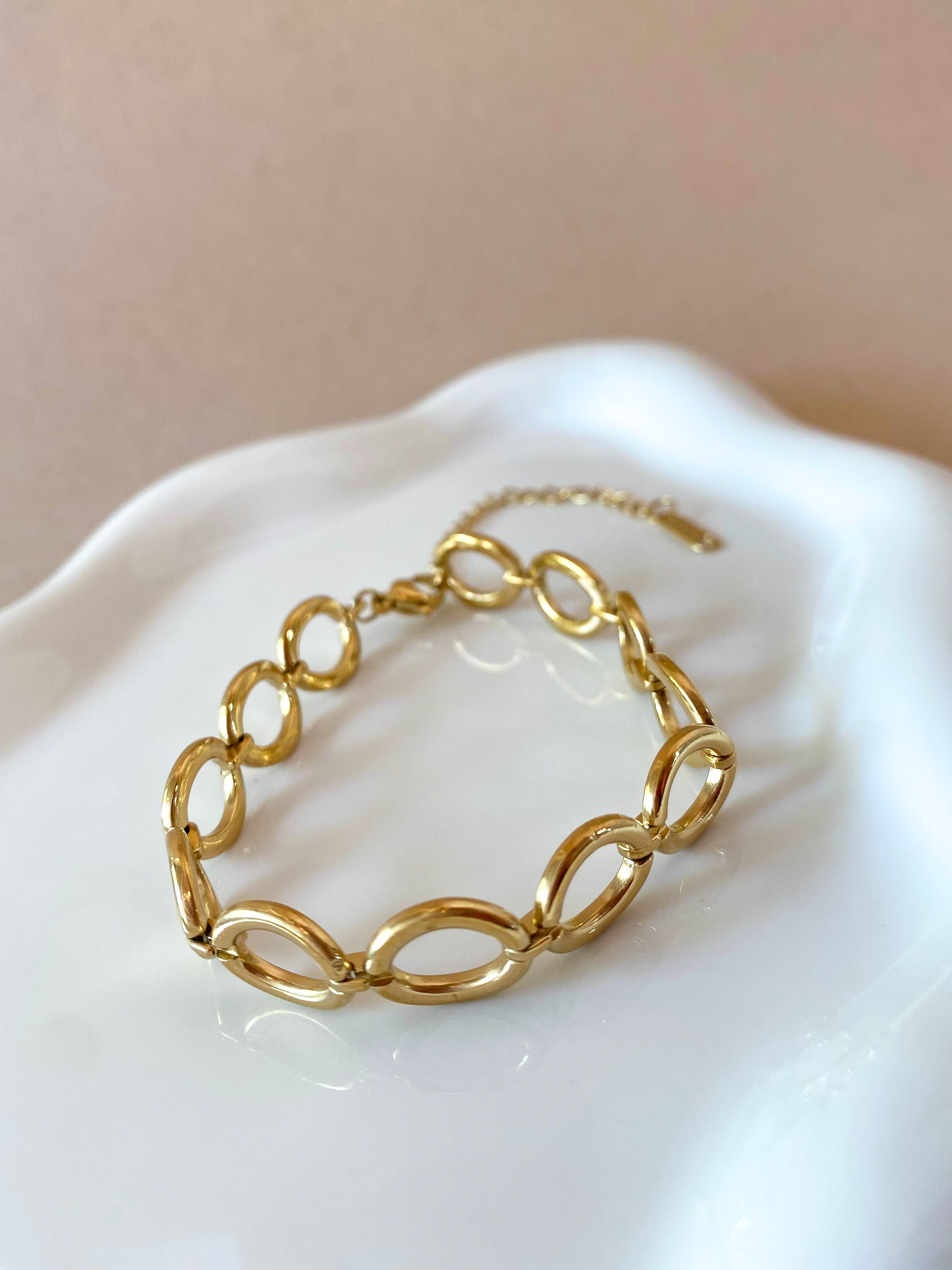 Circular Links Steel Bracelet
