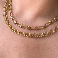 Oval or Round Classic Golden Steel Links Chain Necklaces