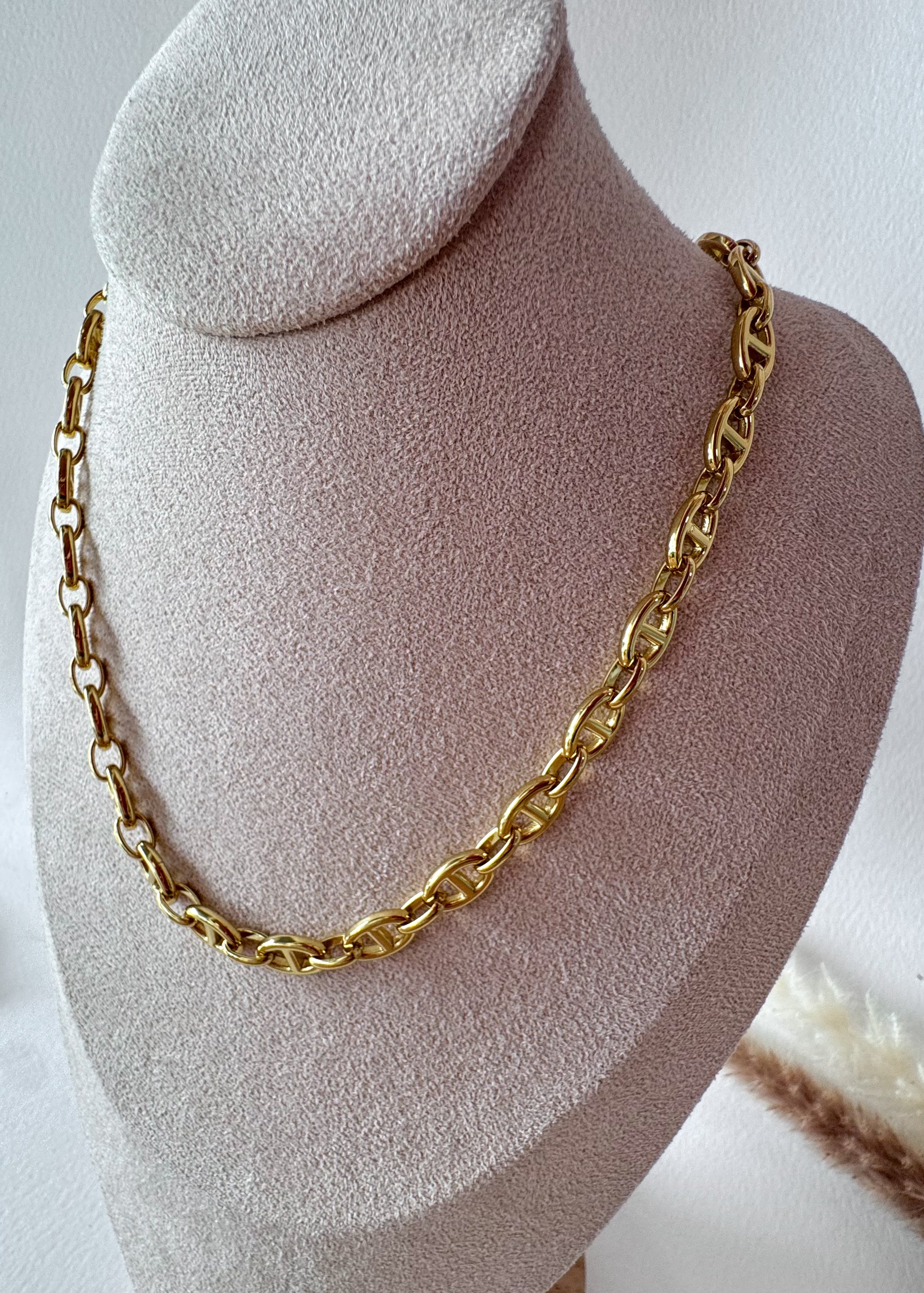 Puffed Mariner Style Steel Necklace
