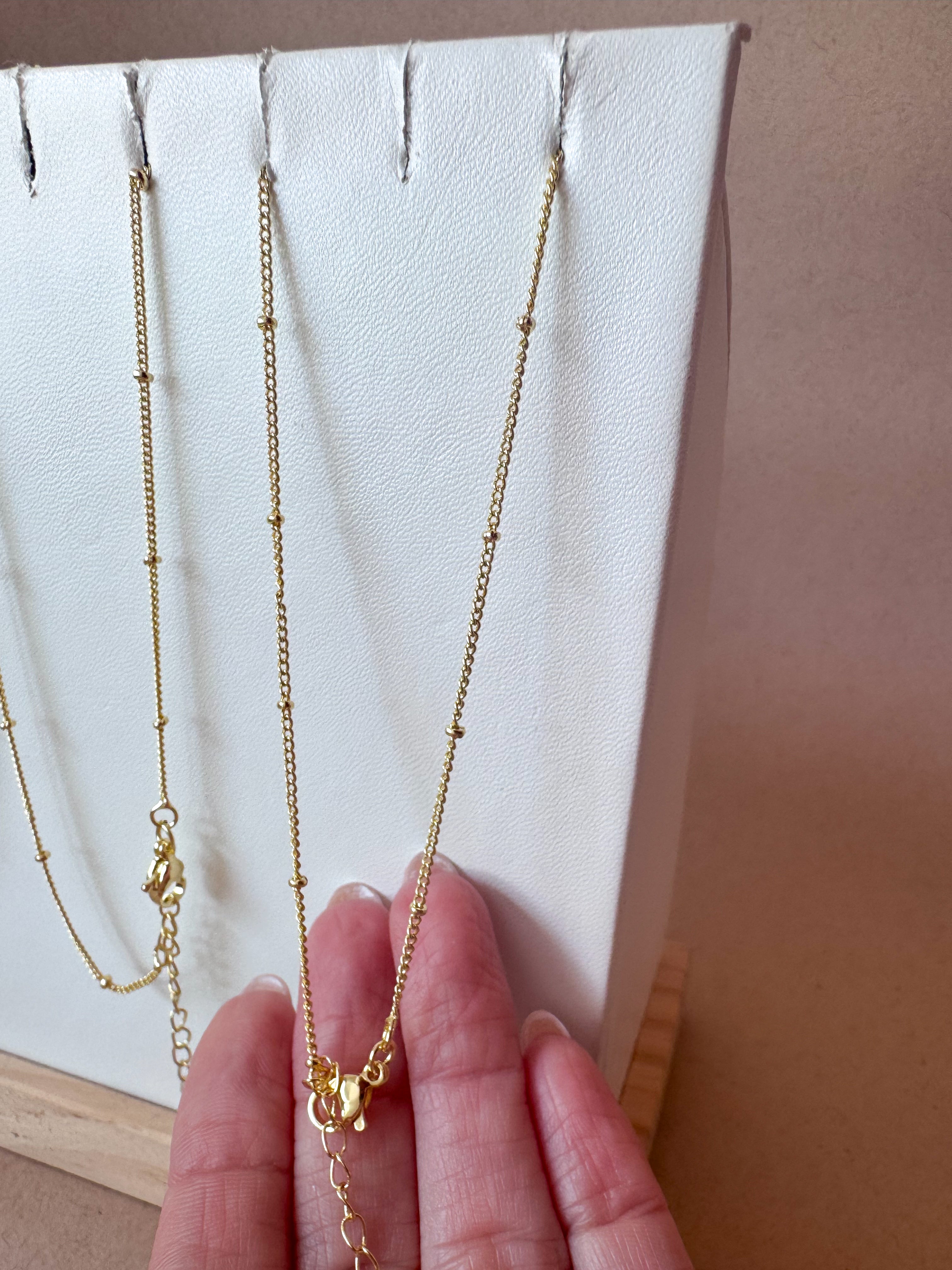 Mama Colorful Flower Shape Necklace