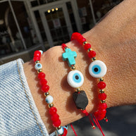 Variedad de Hilitos Rojos Evil Eye Charms