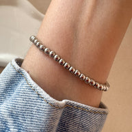 White Flowers Silver & Gold Elastic Bracelets