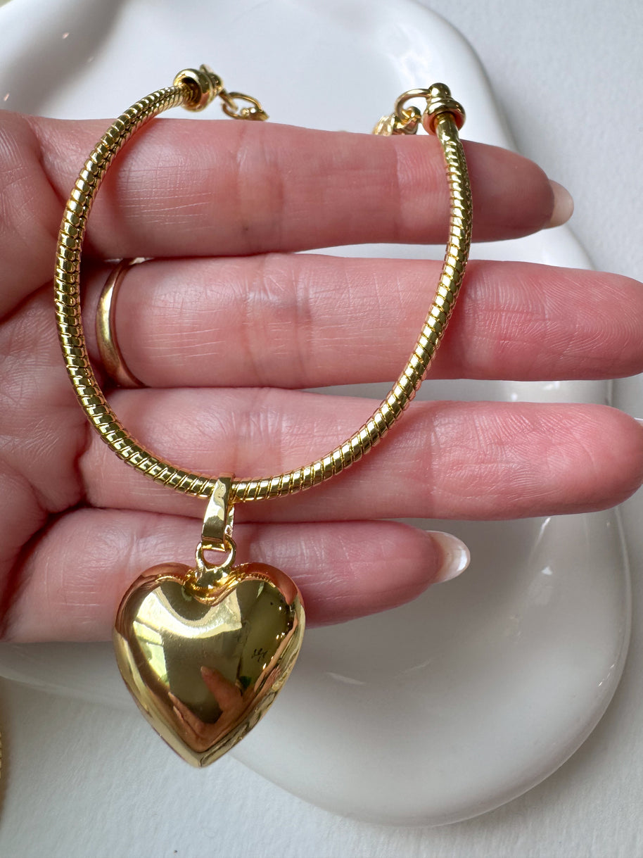 Golden Heart Style Bracelet