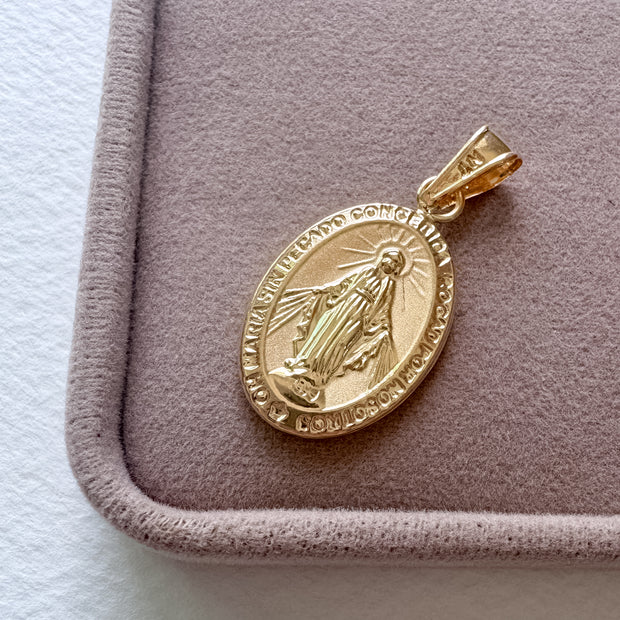 Miracle Virgin Medal 18k Solid Gold Hollow Charm