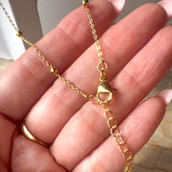 Cross Chain in Pearls