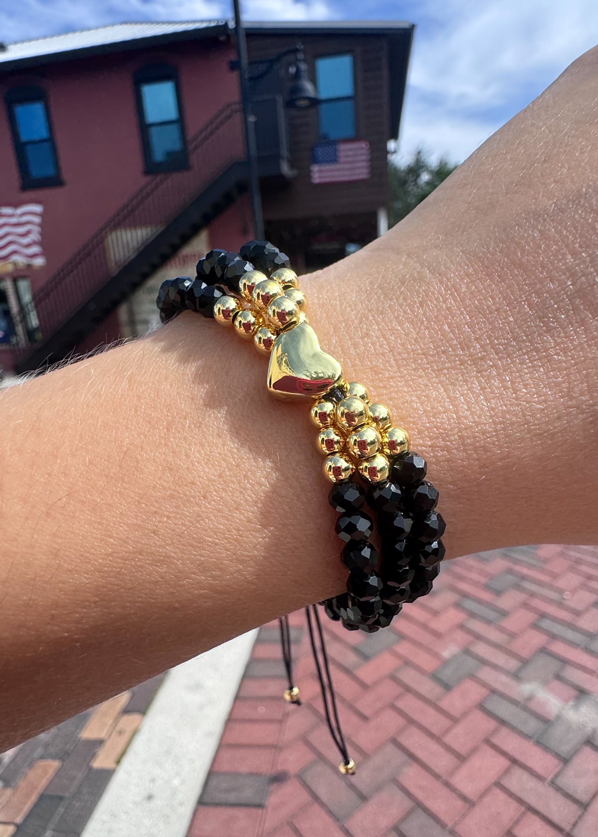 Black Crystals 3 Layers Heart Bracelet