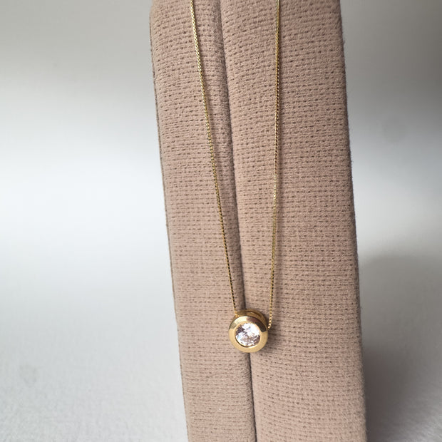 Solitaire Glow 18K Italian Gold Necklace