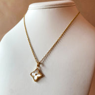 White Mother of Pearl Clover Steel Necklace