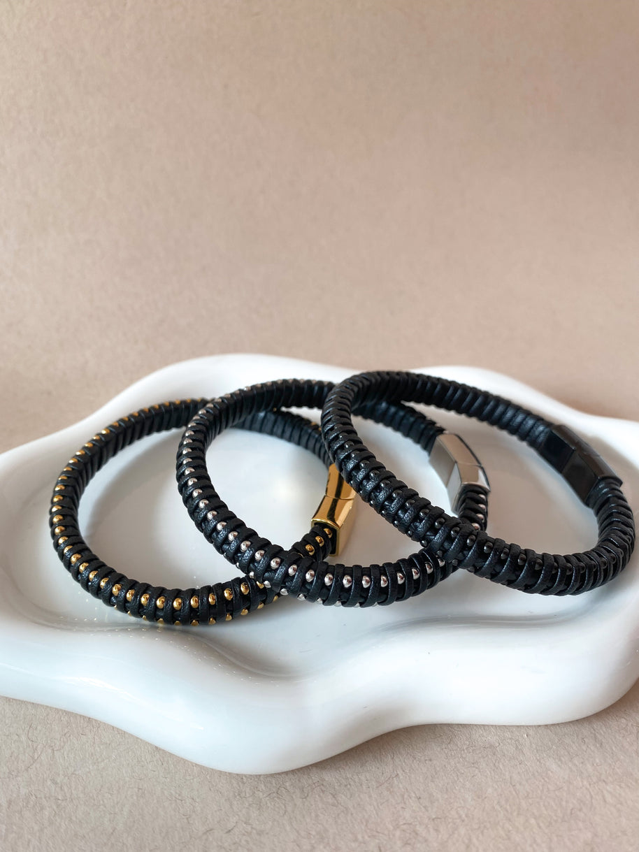 3 Different Styles of Men Leather Bracelets