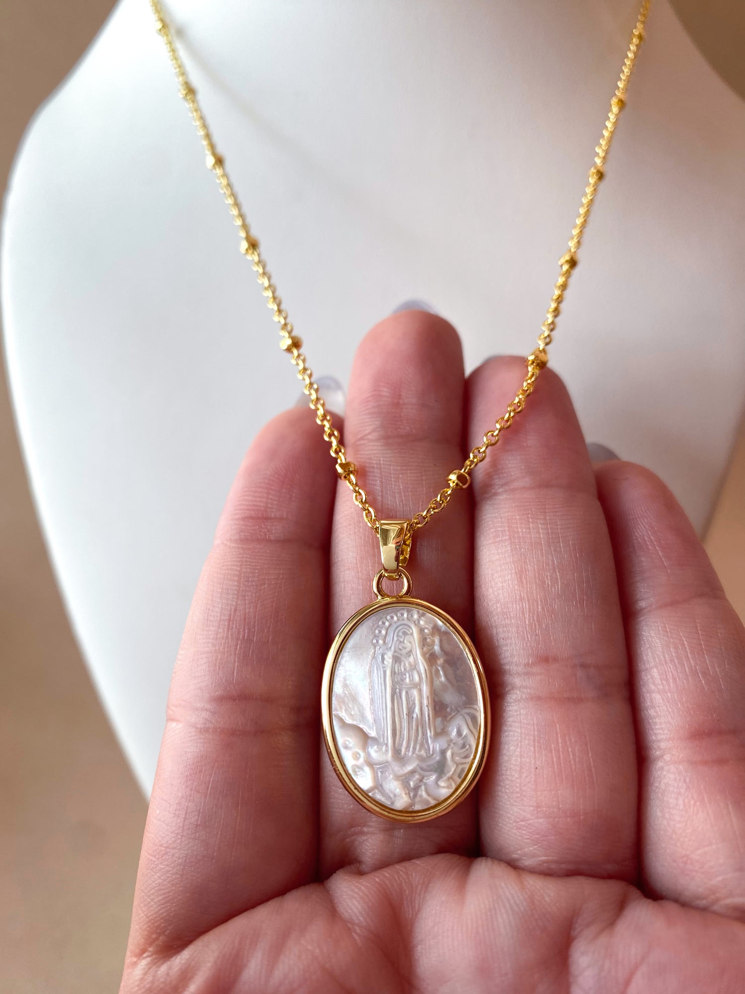 Fatima Virgin Mother of Pearl Oval Medal Necklace