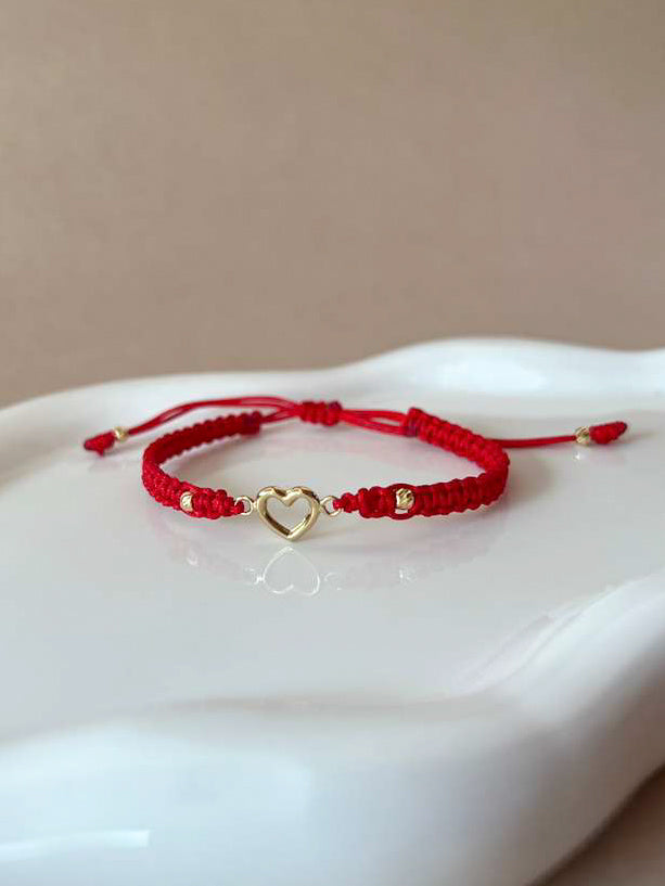 Black and Red Thread Little Hearts Silhouette 18k Gold Bracelet