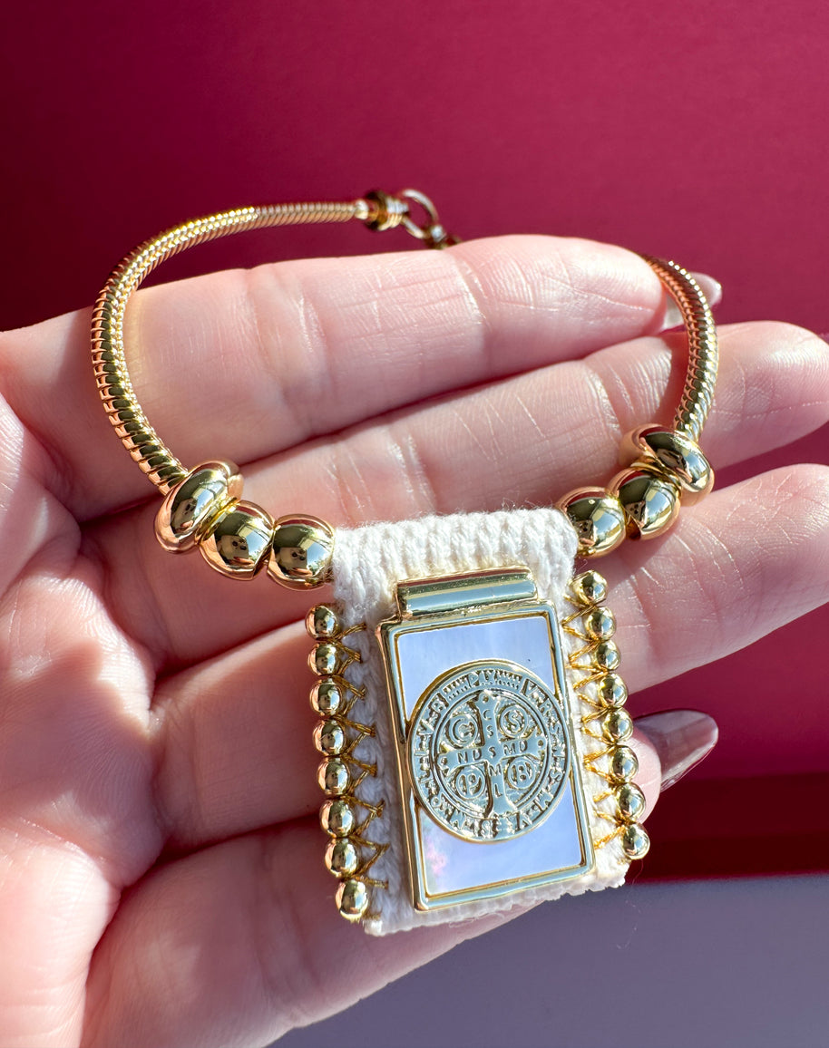 Brazalete Escapulario San Benito