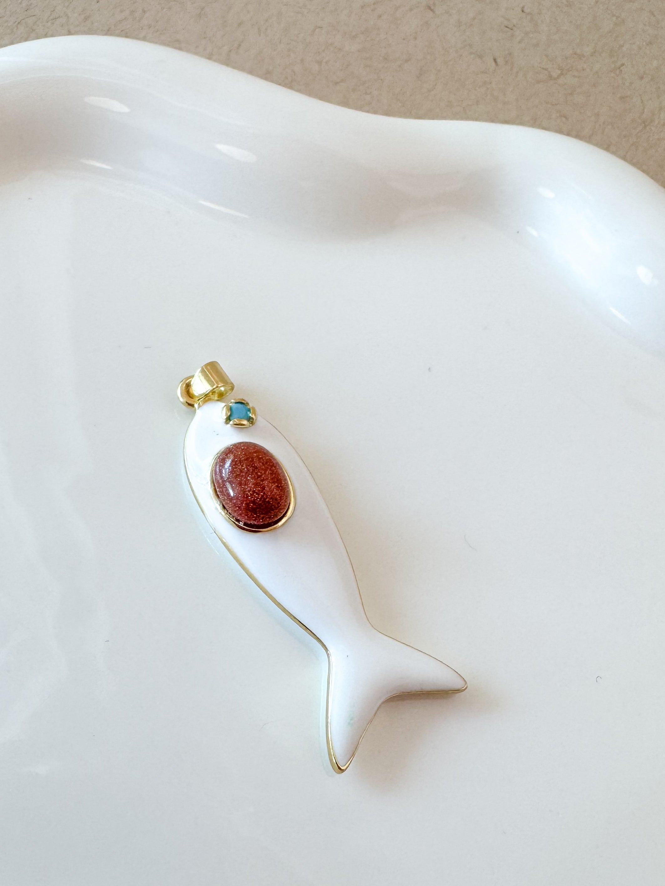 White & Multicolor Fishes Charms