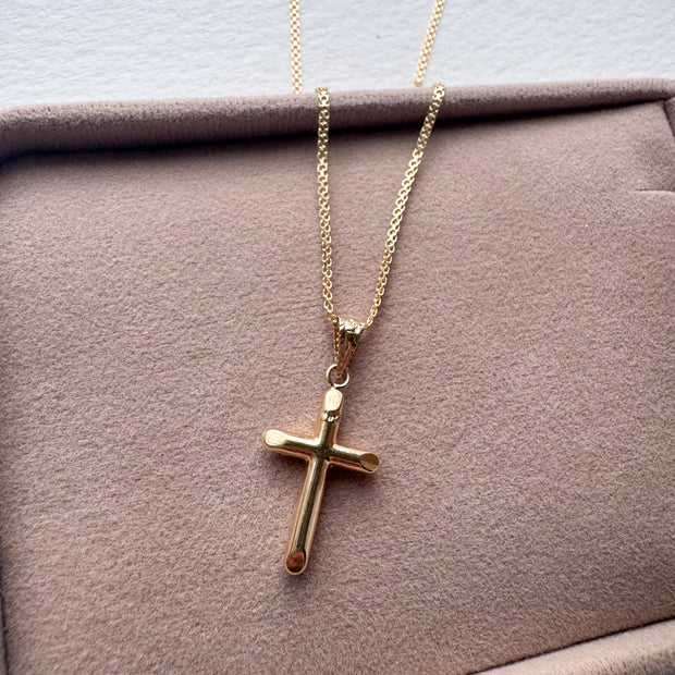 Cadena tejido chino + dije cruz liso 18k