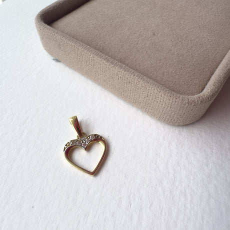 Golden 18K Solid Gold Shiny Heart Silhouette Charm