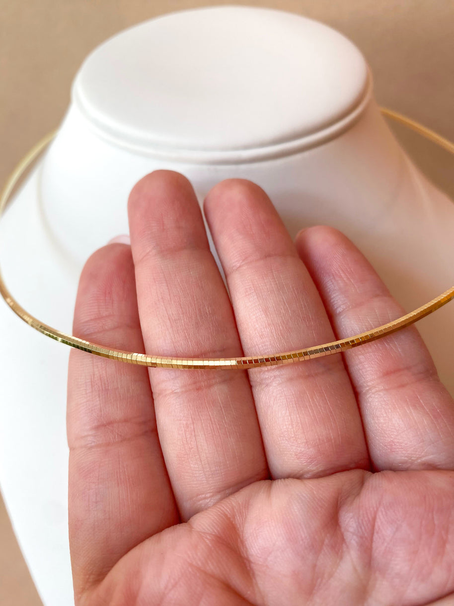 Plain Flat Golden Shiny Chain Style Necklace