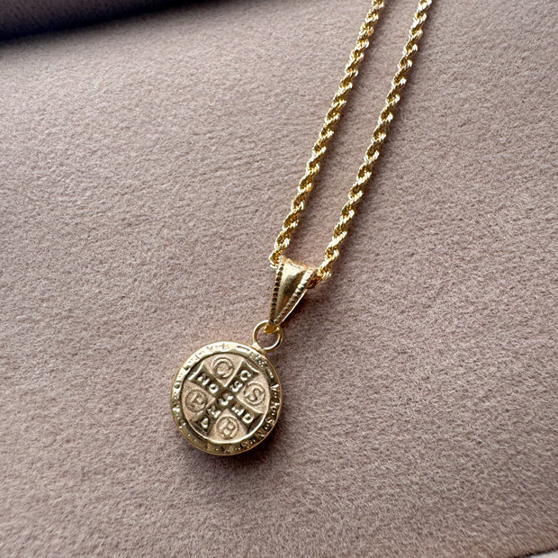 Cadena Lazo San Benito 18K