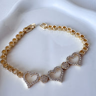 Golden Crystals 3 Hearts Bracelet