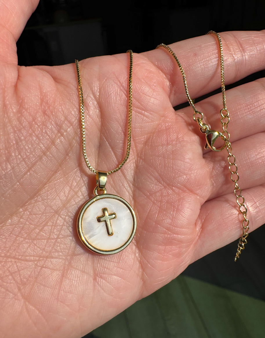 Mother of Pearl Cross Chain