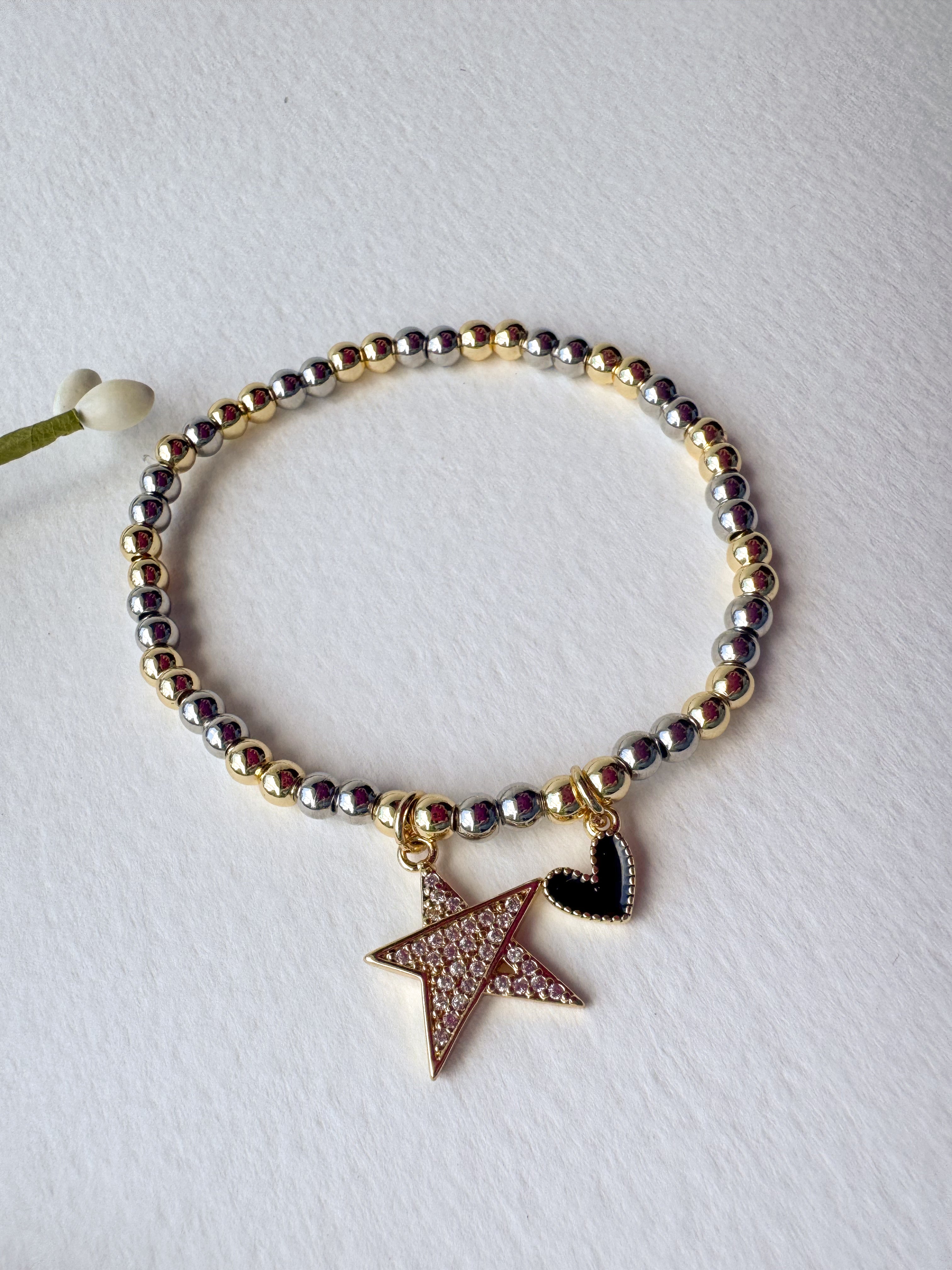 Big Star ⭐️ & Black Heart 🖤 Elastic Bracelet