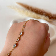 Zircon Drop Style Ring - Bracelet