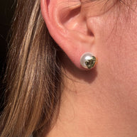 Aretes Mini Osito en Perla