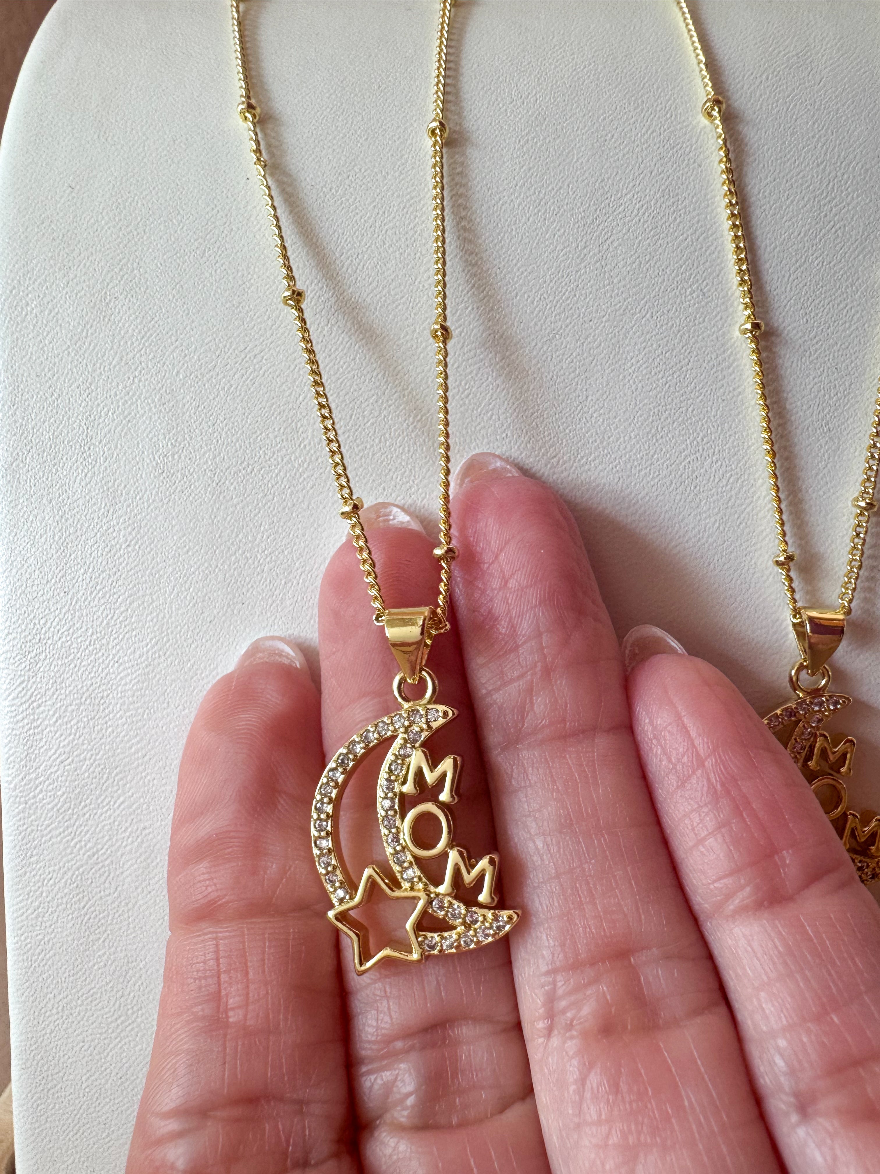 Mom Star & Moon Shape Necklace