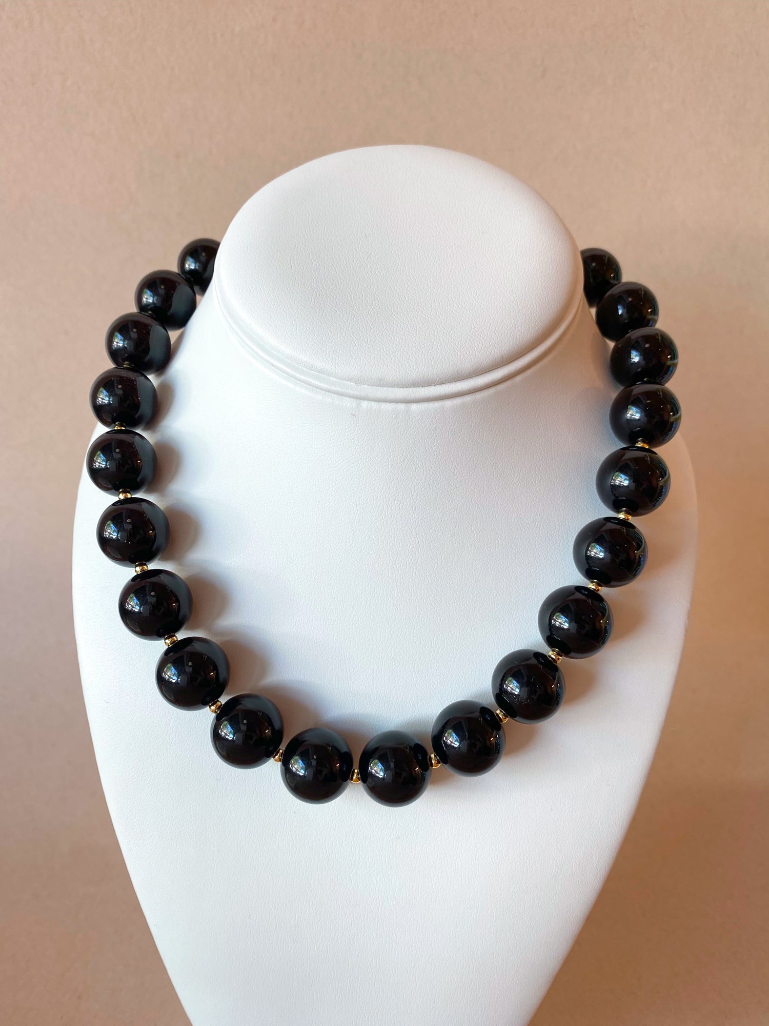 Black Acrylic Big Balls Necklace