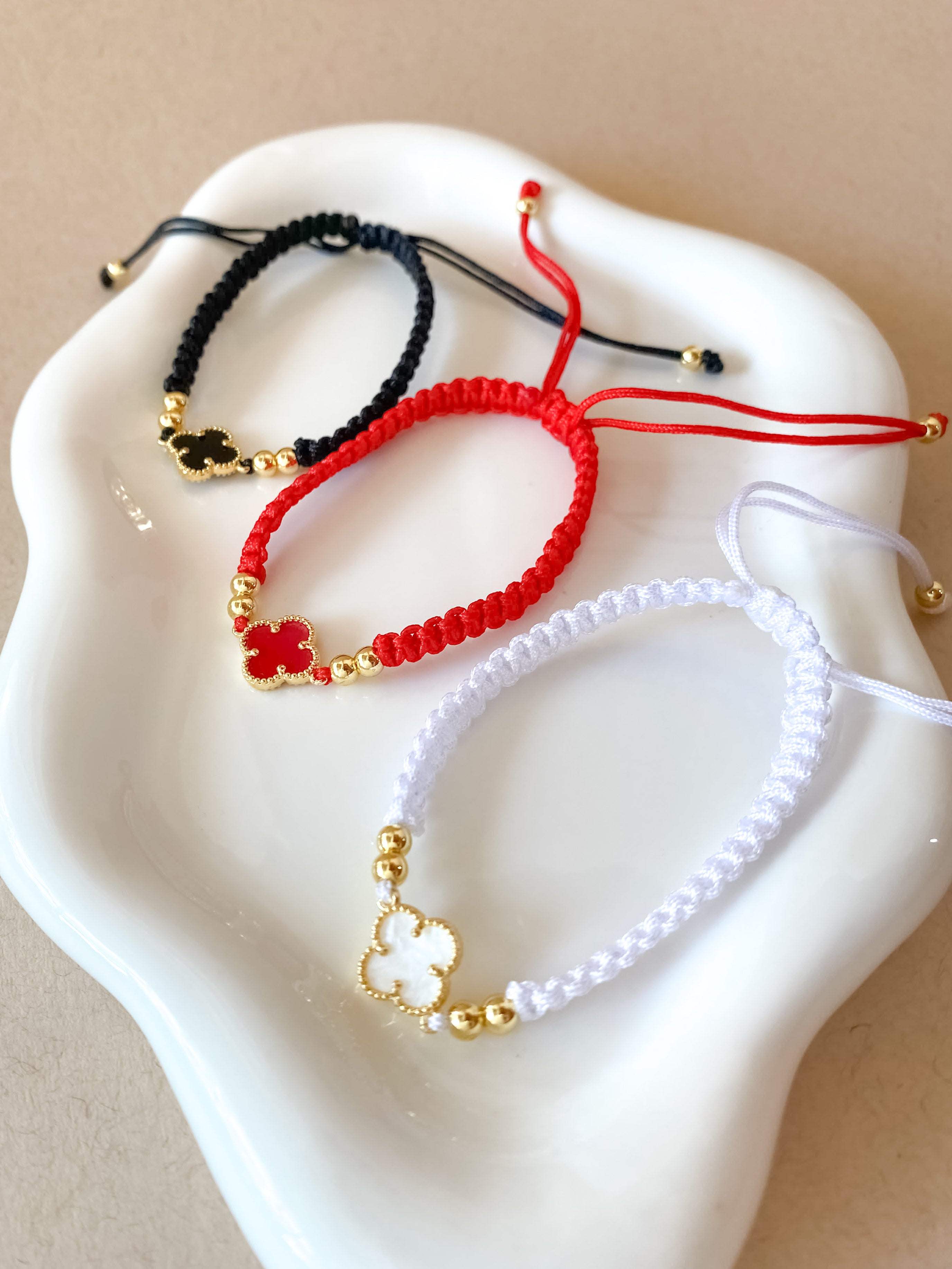 White, Red and Black Clovers Thread Adjustable Bracelets