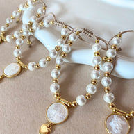Mother of Pearls Medals Pearls Bracelet