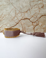 Load image into Gallery viewer, Pulsera Ajustable DIOS Gris
