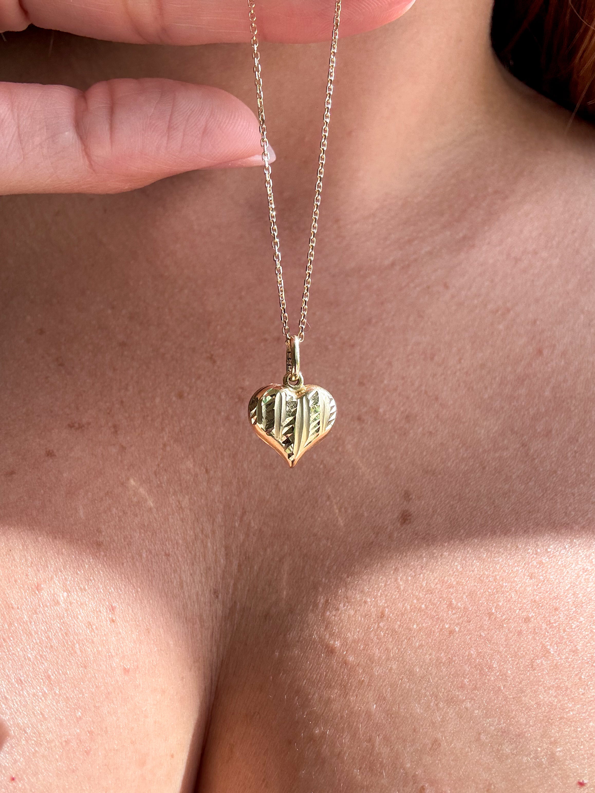 Dainty Chain 14k Solid Gold Necklace with medium heart