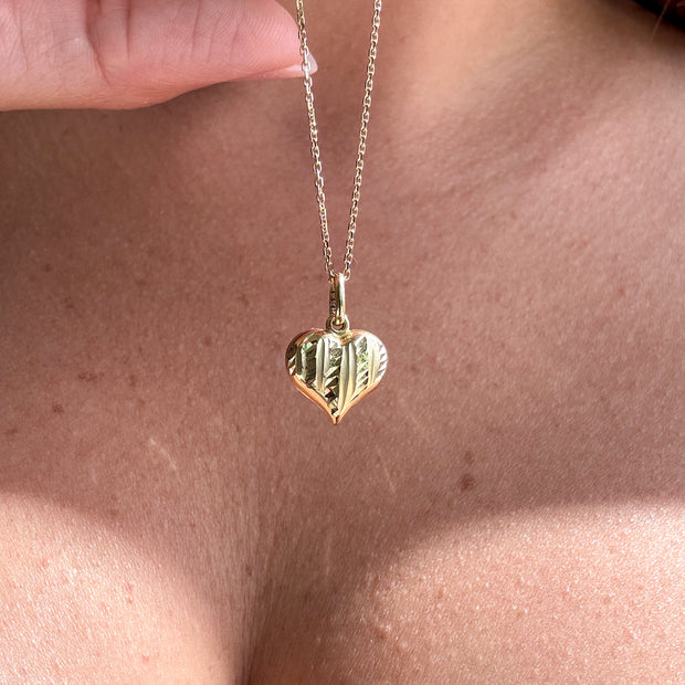 Dainty Chain 14k Solid Gold Necklace with medium heart