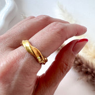 Golden Twist Shape Steel Ring