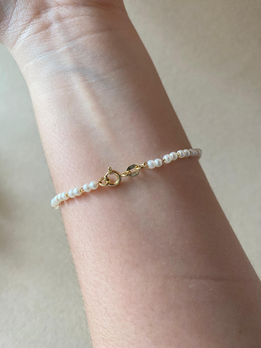 Guadalupe Virgin Pearls Rosary Bracelet