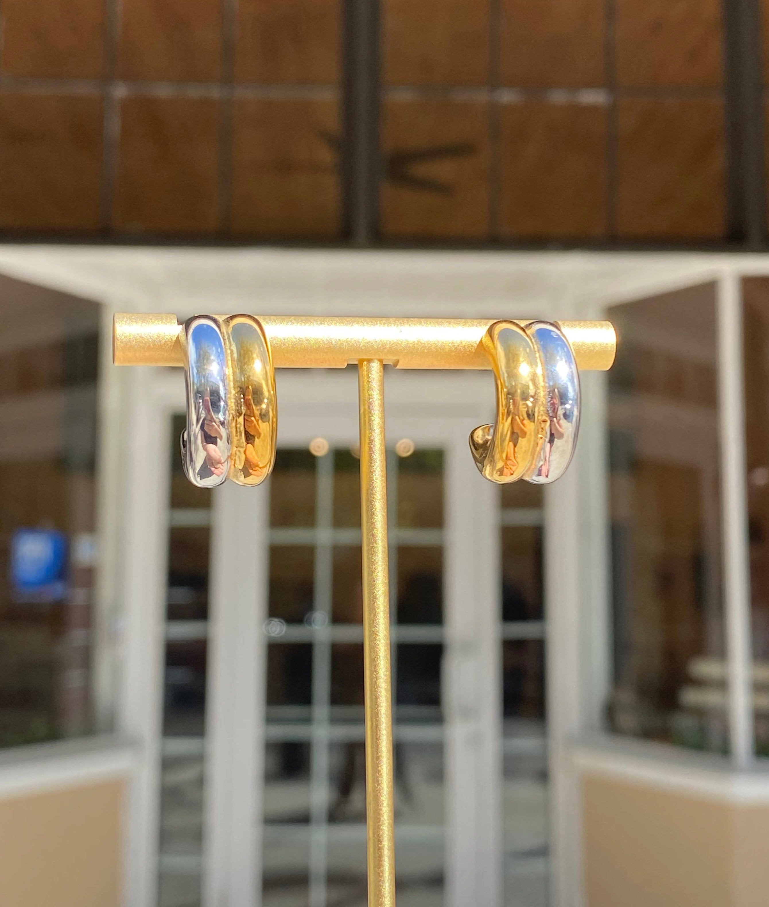 2 Gold Medium Steel Earrings