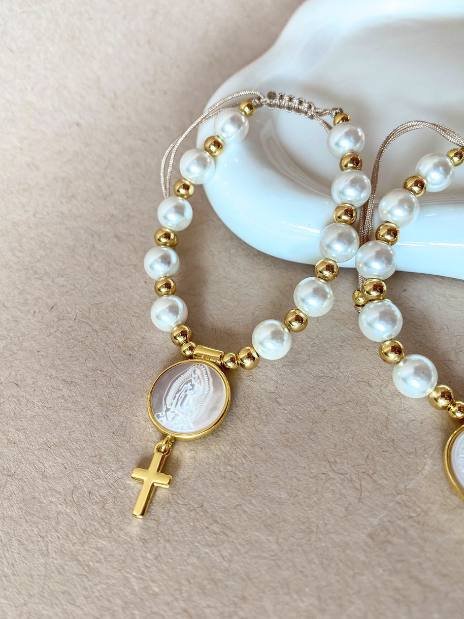 Mother of Pearls Medals Pearls Bracelet