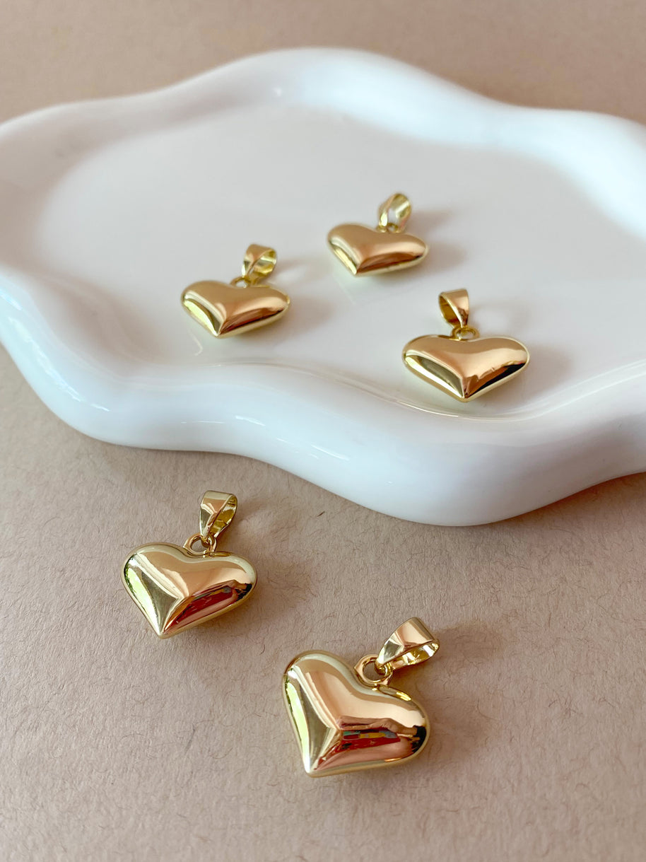 Plain Golden Heart Medium Charm
